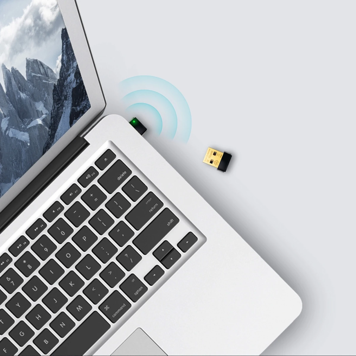 Vista lateral de Adaptador Wifi Usb 150Mbps Tp-Link Mini Tl-Wn725N