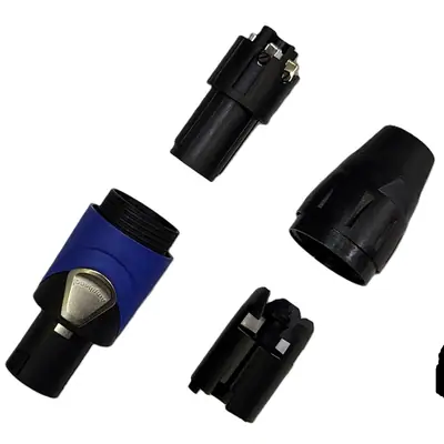 Detalles accesorios de Ficha SpeakOn 4 Contactos Macho a Cable Recto