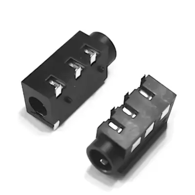 Vista lateral de Conector Ficha Miniplug 3,5 4 Polos Jack Hembra Plastico Chasis