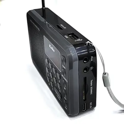 Vista lateral de Radio Am/Fm Kolke KPR-796 Usb Recargable Mp3