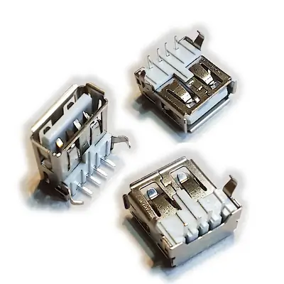 Detalles accesorios de Conector Ficha Usb 2.0 A Hembra A Chasis 90 Grados