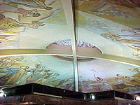 Mural en la GalerÃ­a San Jose de Flores