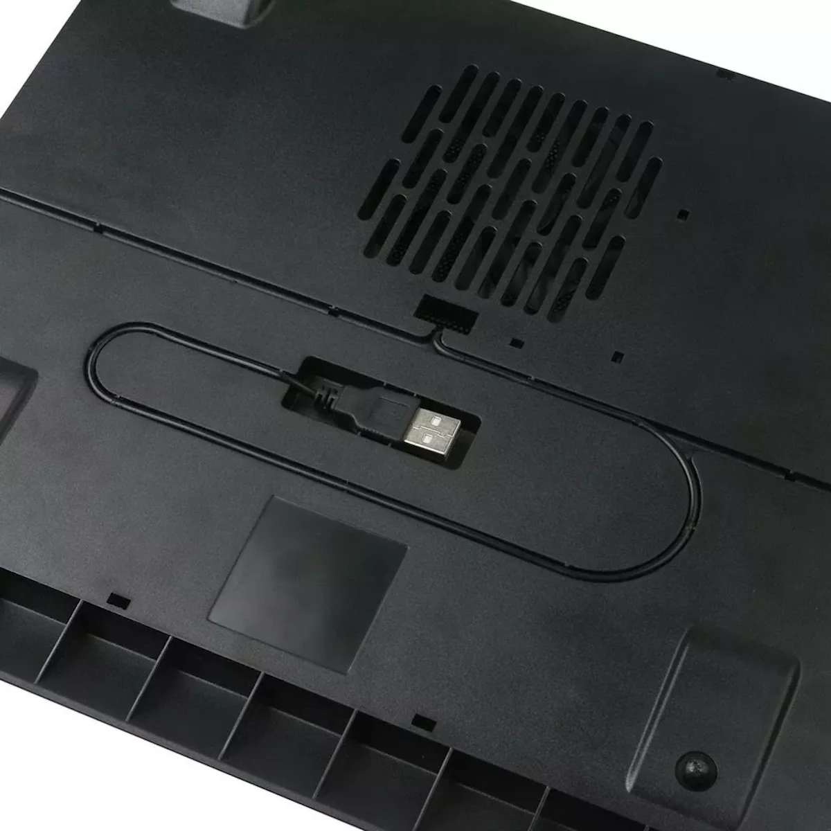 Detalles accesorios de Base Para Notebook Titan Ttc-G22T Malla Metalica 15 Pulg